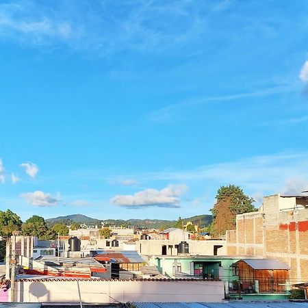 Casa Latina Hostel San Cristóbal de Las Casas المظهر الخارجي الصورة