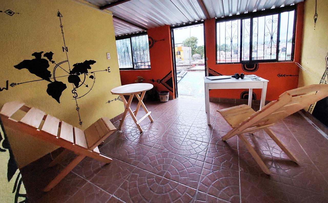 Casa Latina Hostel San Cristóbal de Las Casas المظهر الخارجي الصورة